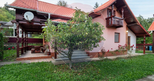 Casă / Vilă deosebită &icirc;n SUCEVIȚA