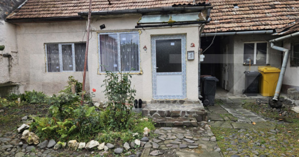 Casă de v&acirc;nzare, 59 mp, zona Centru - Reghin