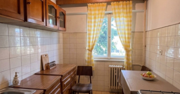Apartament 3 camere de v&acirc;nzare &icirc;n Tomis Nord - Ciresica |