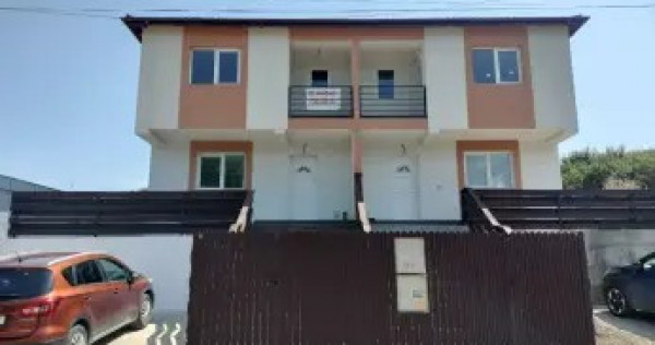 Proprietar v&acirc;nd casă duplex Visani zona de case