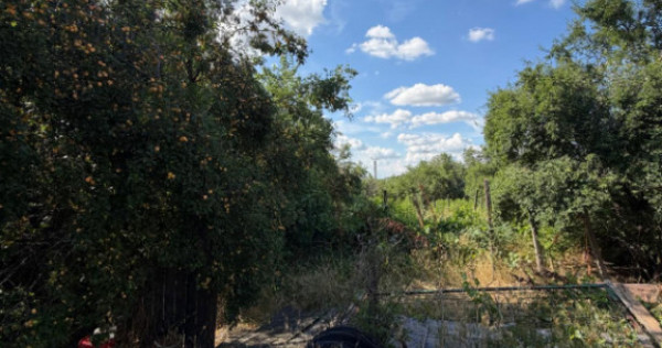 Teren intravilan 1.728 mp cu dublă deschidere, zona Calea B