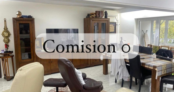 Apartament 4 camere - Blv. Unirii(La f&acirc;nt&acirc;ni), 100 mp, Et 1