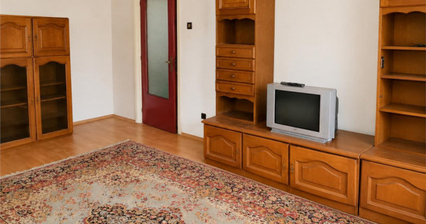 Calea Bucuresti,3 camere decomandate, etaj 2, 87mp, 2bai,