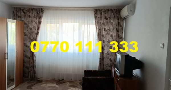 Apartament 1 camera, zona Calarasi 4, etaj 2.
