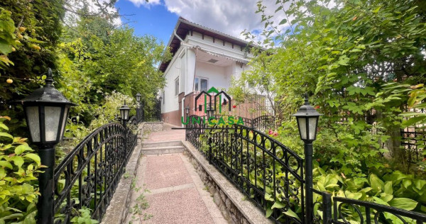 Casă Rm Valcea/ teren generos de 1.116 mp/ l&acirc;ngă Pădu...