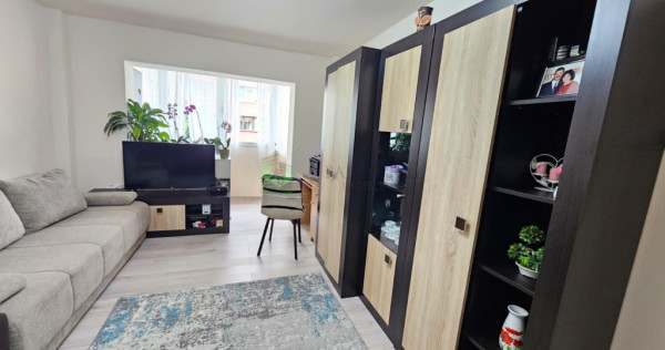 Apartament 2 camere Racadau,decomandat,etajul 1,127000 Euro