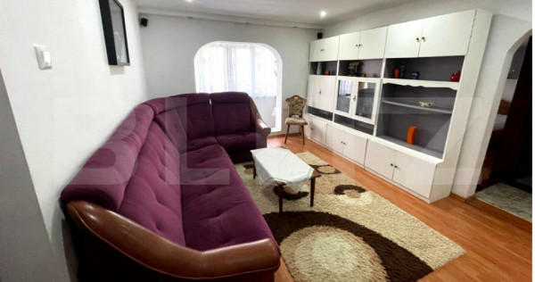 Apartament 2 camere, parter - zona Burdujeni