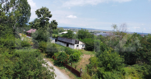 Teren intravilan 775 mp, zona Islaz