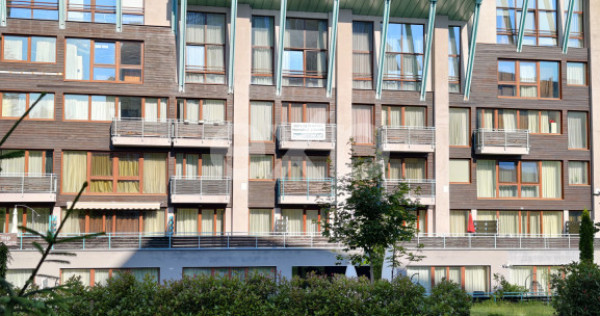 2 apartamente intr-unul singur!
