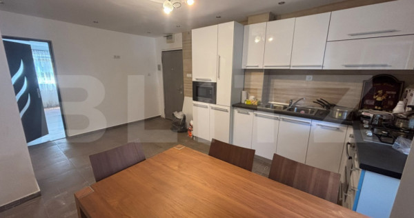 Apartament 3 camere, 70 mp, etaj 1, zona Micro 11