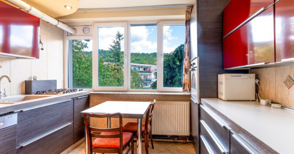 Apartament cu 3 camere de vanzare in Grigorescu