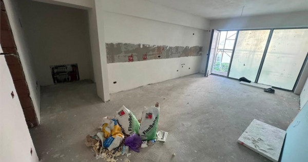 Apartament studio, 55 mp utili, geam la baie, comision 0%