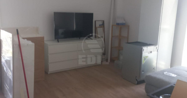 Inchiriere Apartament 2 camere semidecomandat, 47 mp, Tineretului