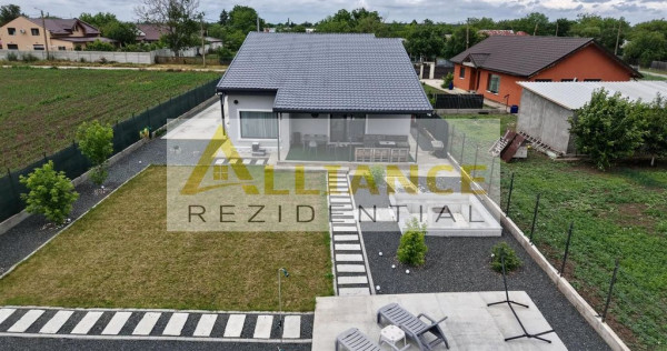 Casa Individuala-Frumusani-4 Camere-Teren 755 MP
