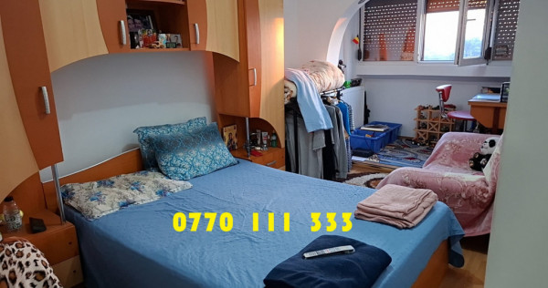 - Apartament 3 camere, suprafata 76mp Progresu. Confort 1 de