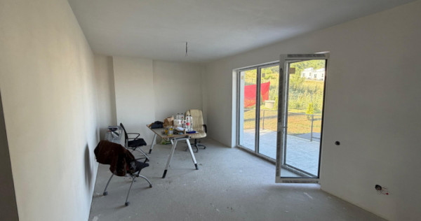 Apartament 2 camere, 56,6 mp, zona Teilor
