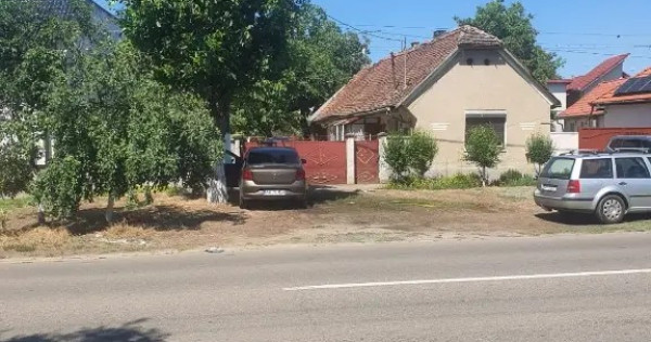 V&acirc;nd teren in localitatea Prunișor, judetul Mehedinți 65100mp