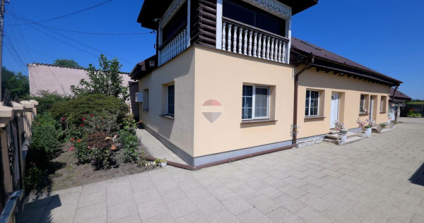Casă / Vilă cu 3 camere de v&acirc;nzare