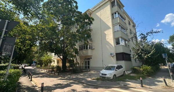 60 mp | 2 dormitoare, Decomandat | Fost Booking 9,4 | Lacul Tei et.2/