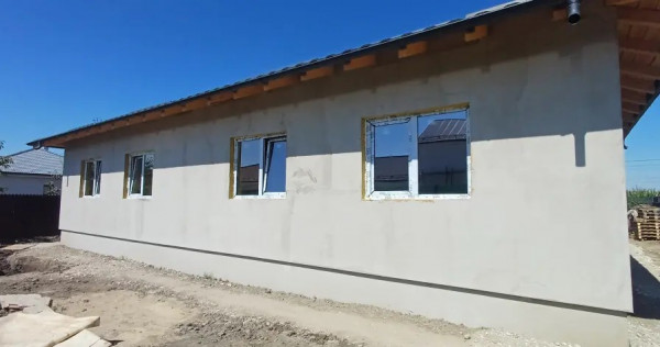 Casa tip duplex pe parter