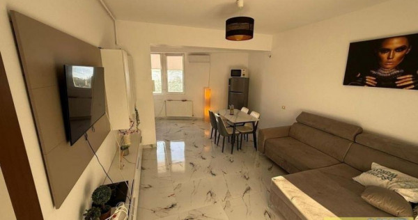 Mamaia Summerland, de inchiriat 3 camere, mobilat, termen lung