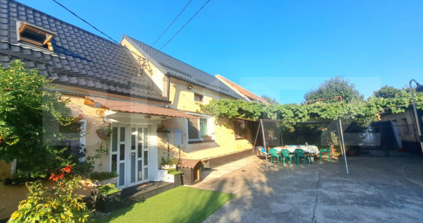 Casa de vanzarea, 145 mp, teren, 1350 mp, zona Halchiu