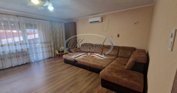 Apartament 3 camere cu terasa in vila, Zorilor