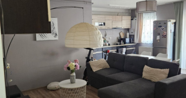 Apartament 2 camere ,61mp ,zona Florilor ,Floresti