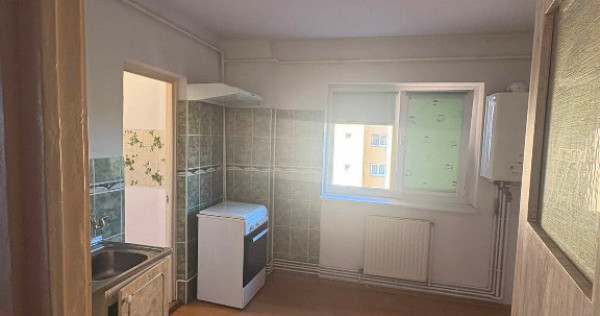 Apartament de 2 camere zona TRIAJ,Str Harmanului,