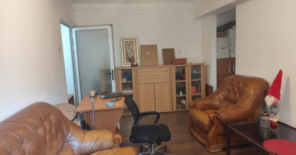 Apartament 2 camere parter S.C. 52.95 mp Bloc Caramida !