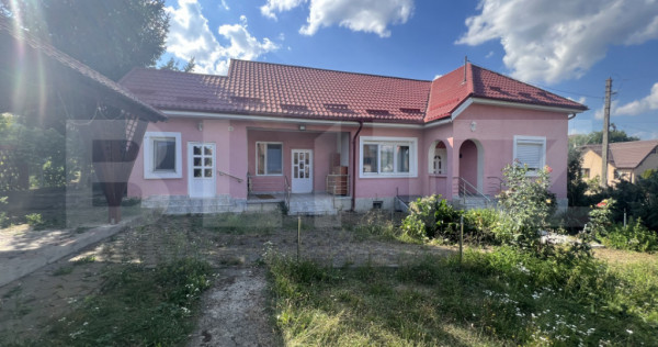 Casă de v&acirc;nzare, 120 mp, teren 1.000 mp, zona Voiniceni