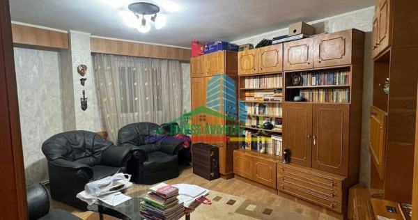 Apartament 3 camere, decomandat, 72 mp | Etajul 1 | Bld I...