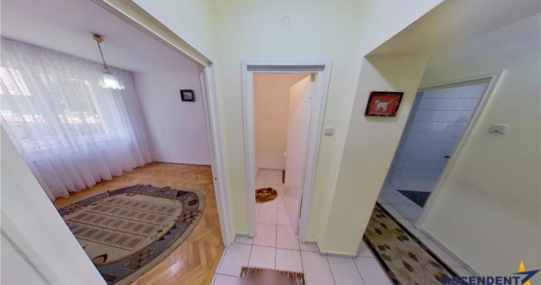 Apartament 3 camere decomandat, zona Calea Bucuresti, Brasov