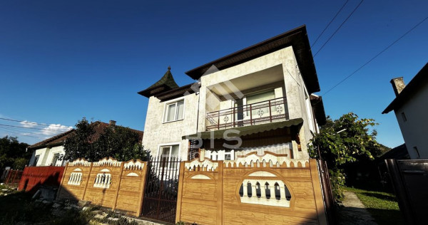 Casă de v&acirc;nzare &icirc;n Sărata &ndash; Teren 2600 mp