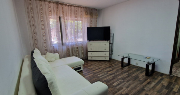 Apartament 2 camere, 43 mp, zona Craiovița