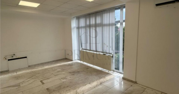 SAD - toate utilitatile - zona linistita - 80 mp