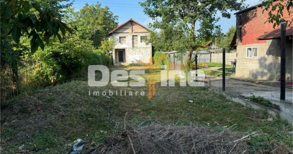 Casa de vanzare 4 camere la rosu Simeria