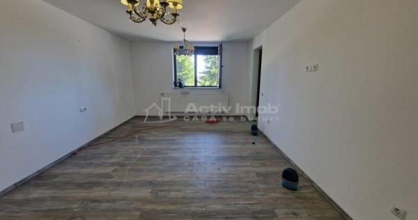 Casa -duplex, cabana, Horezu, Varful lui Roman, se vinde si