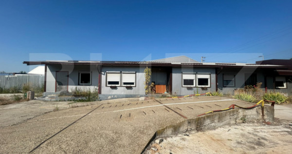 Spațiu Comercial Industrial &ndash; Ideal Dezmembrări Auto și