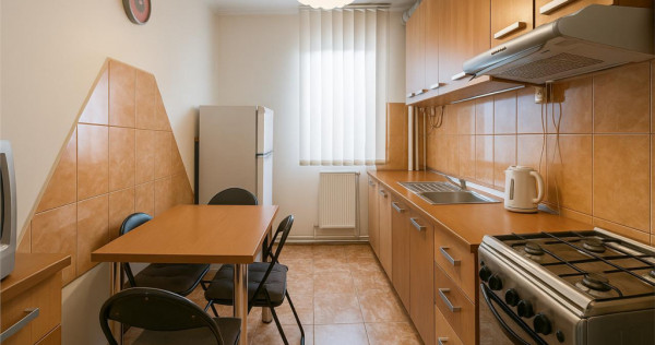 Apartament primitor, 3 camere, mobilat, utilat, Ghimbav, Br