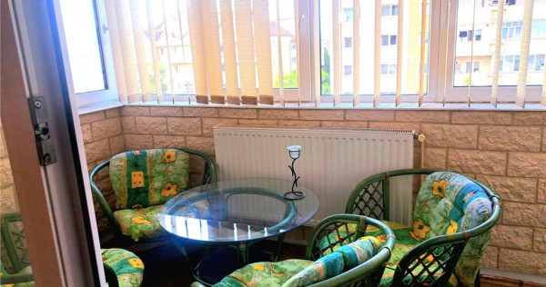 Apartament generos 3 camere de inchiriat, in zona apreciabil