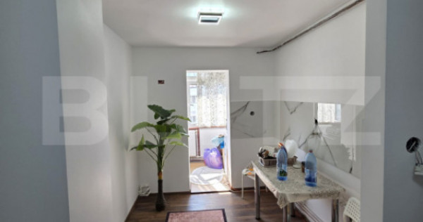 Apartament o camera, 51mp, Decomandat, Zona Micro 17