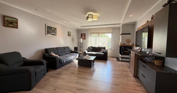 Casa de vanzare, 160 mp, garaj, teren de 7 ari, zona Satu No