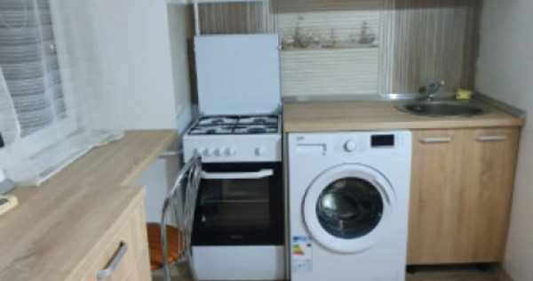 Garsonieră de v&acirc;nzare, 25 mp, zona Lăpuș - Electroputere