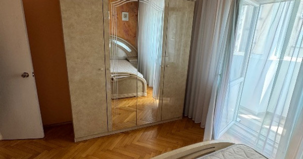 &Icirc;nchiriez apartament 3 camere bd. Constantin Brancoveanu