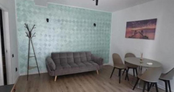 Centru, de inchiriat 2 camere, parter, mobilat, gaze