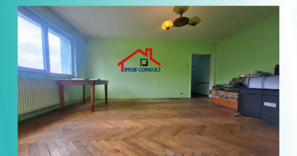 Apartament 3 camere de v&acirc;nzare &ndash; Zona Tic-Tac | CE1788