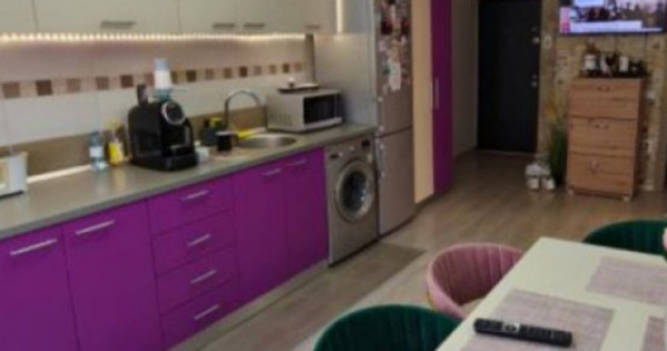 Vand apartament 2 camere 54mp +2 balcoane 12mp zona Porii