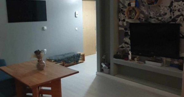 Vand apartament 3camere 55mp+5 mp balcon