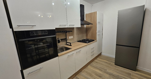 Proprietar Vand Apartament 2 Camere+Loc Parcare Subteran Torontalului